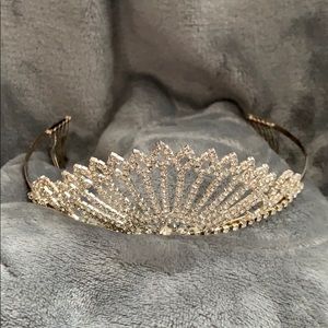 EUC Crystal Tiara